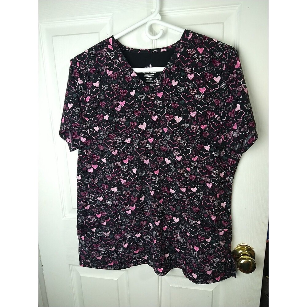 Willow Brook Woman M Scrub Top V Neck Heart A Black Pink Short Sleeve